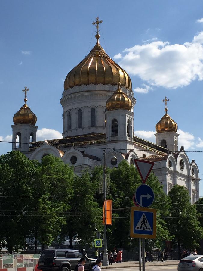 2 Bedroom Apartment Pathos In Khamovniki モスクワ エクステリア 写真